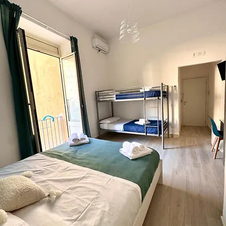 Πανσιόν Casa Nova 3*